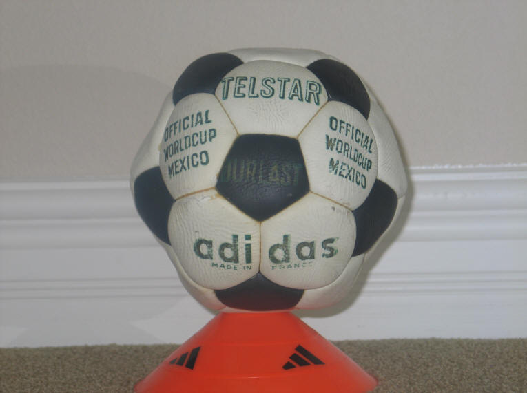 1970 Telstar Durlast 1 Official World Cup Telstar Match Soccer Ball