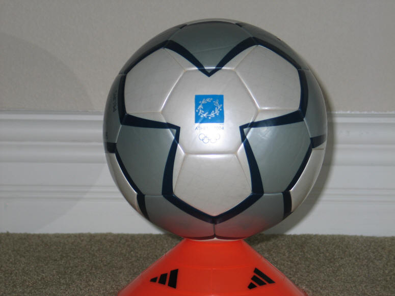 Pelias ball 4 Pelias 2004 Olympic Soccer Ball