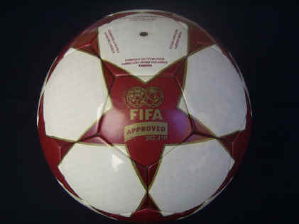 finale_2004_2005_B Champions League Balls