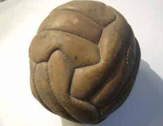 Football_1950 B History of the Soccer Ball