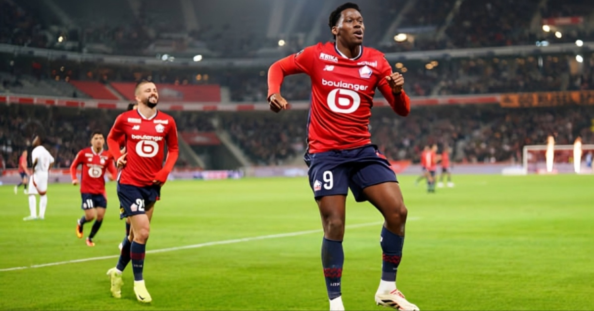 Jonathan David plays up Premier League move as Man United chase free scoring Lille striker