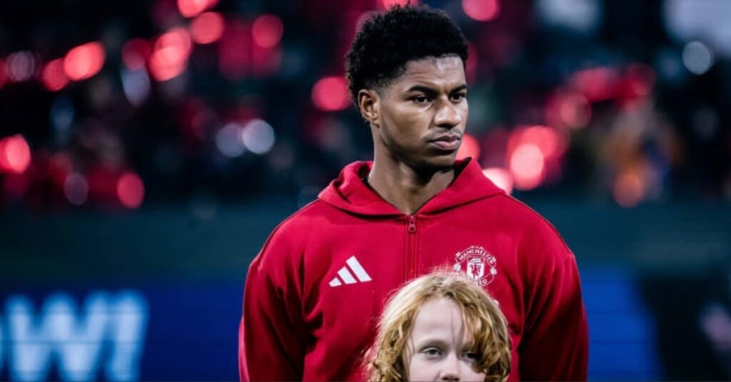 FC Barcelona remain big betting favorites to sign Man United forward Marcus Rashford