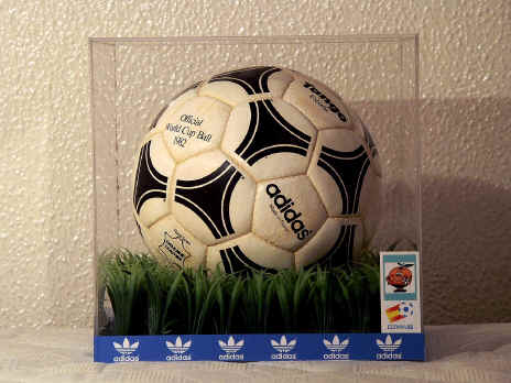 Official World Cup 1982 Tango Espana Soccer Ball